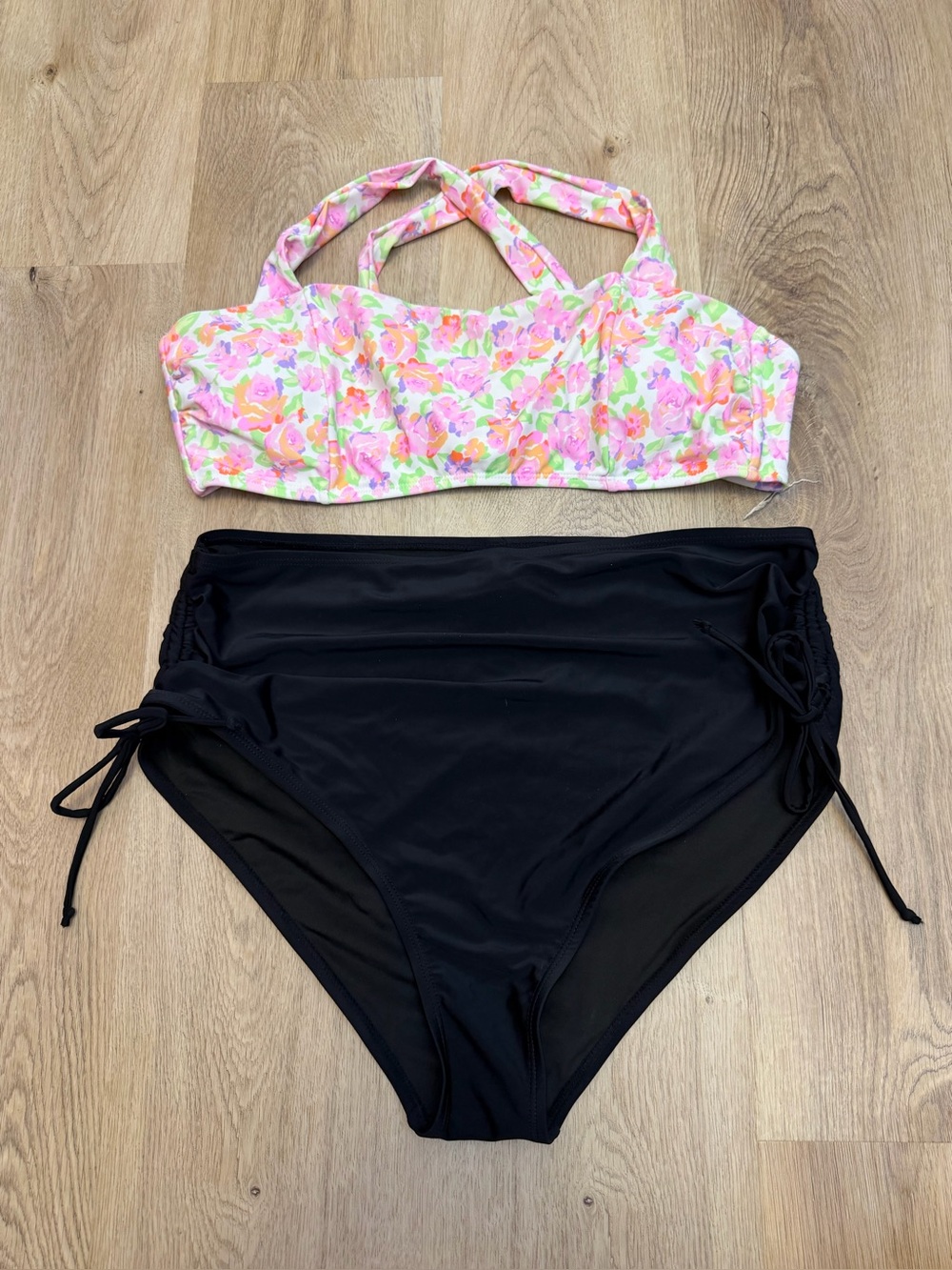 Aqua Eve / Ninety-Nine Swimsuit Set